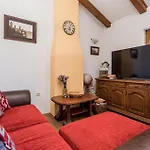 Tatil Evi Pet Friendly In With Sauna *