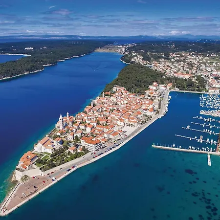 Lovely In With Sauna * Banjol