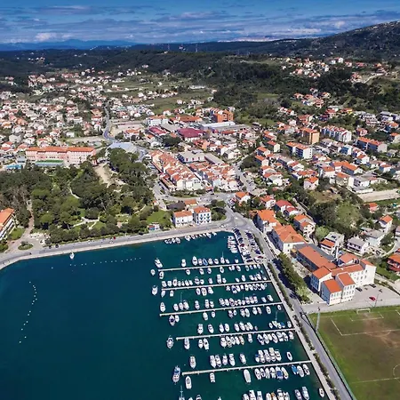 Lovely In With Sauna * Banjol