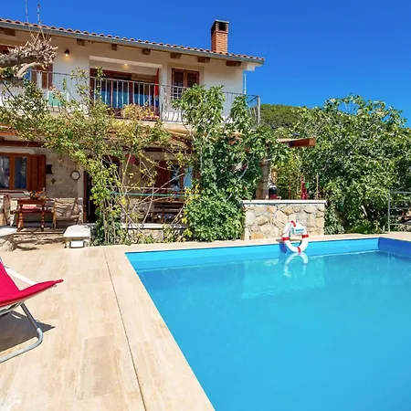 Lovely In With Sauna Banjol